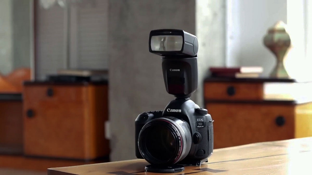 Maîtriser lumière naturelle et flash